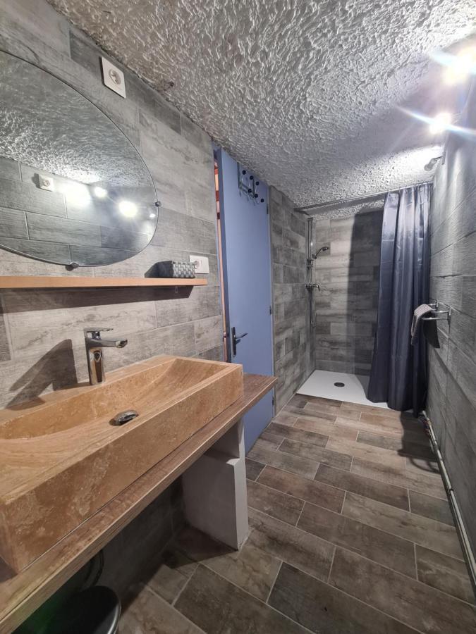 Bed and Breakfast Les Buisses En Provence Piolenc Exterior foto