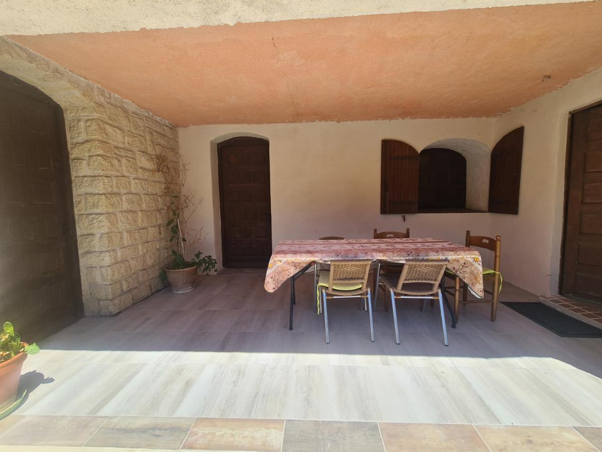Bed and Breakfast Les Buisses En Provence Piolenc Exterior foto